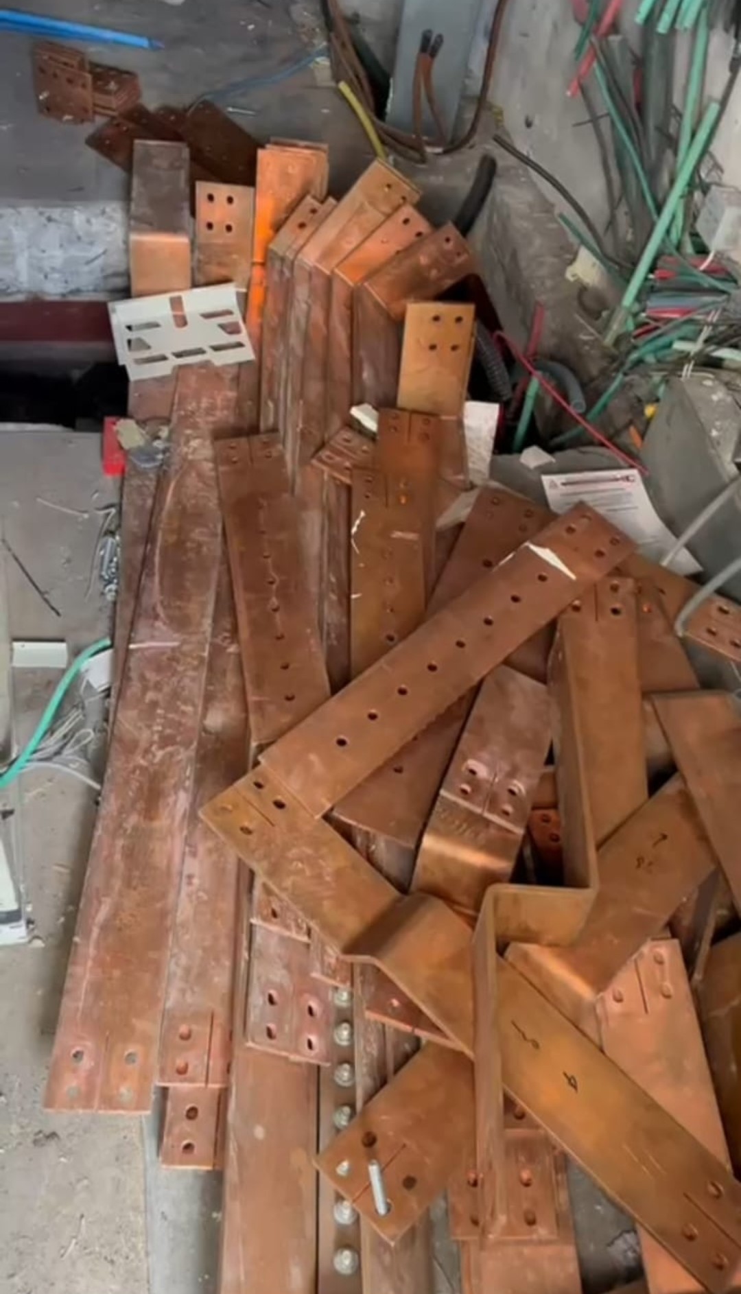 מכולות פינוי